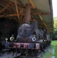 Locomotive 0-30 (de 1891) (au chateau de Saint-Fargeau, Yonne) (05)